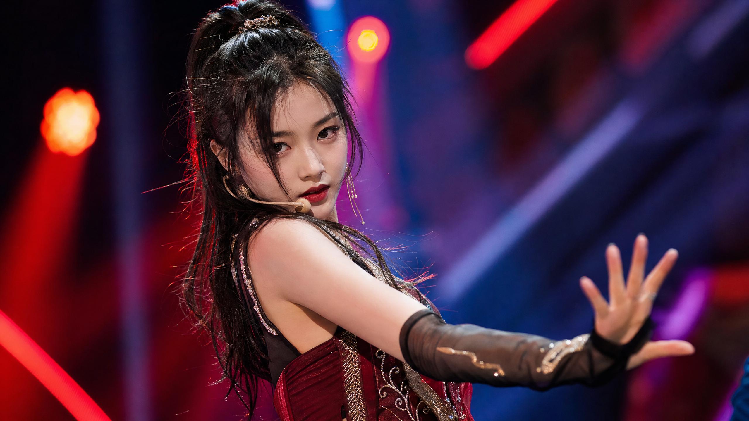 兄妹乱伦-兄妹乱伦影视视频：舞台表演精华·绝美舞台MV拍摄花絮